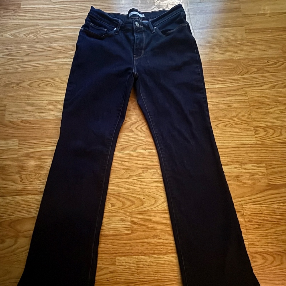 Levi’s Classic Bootcut Size 28